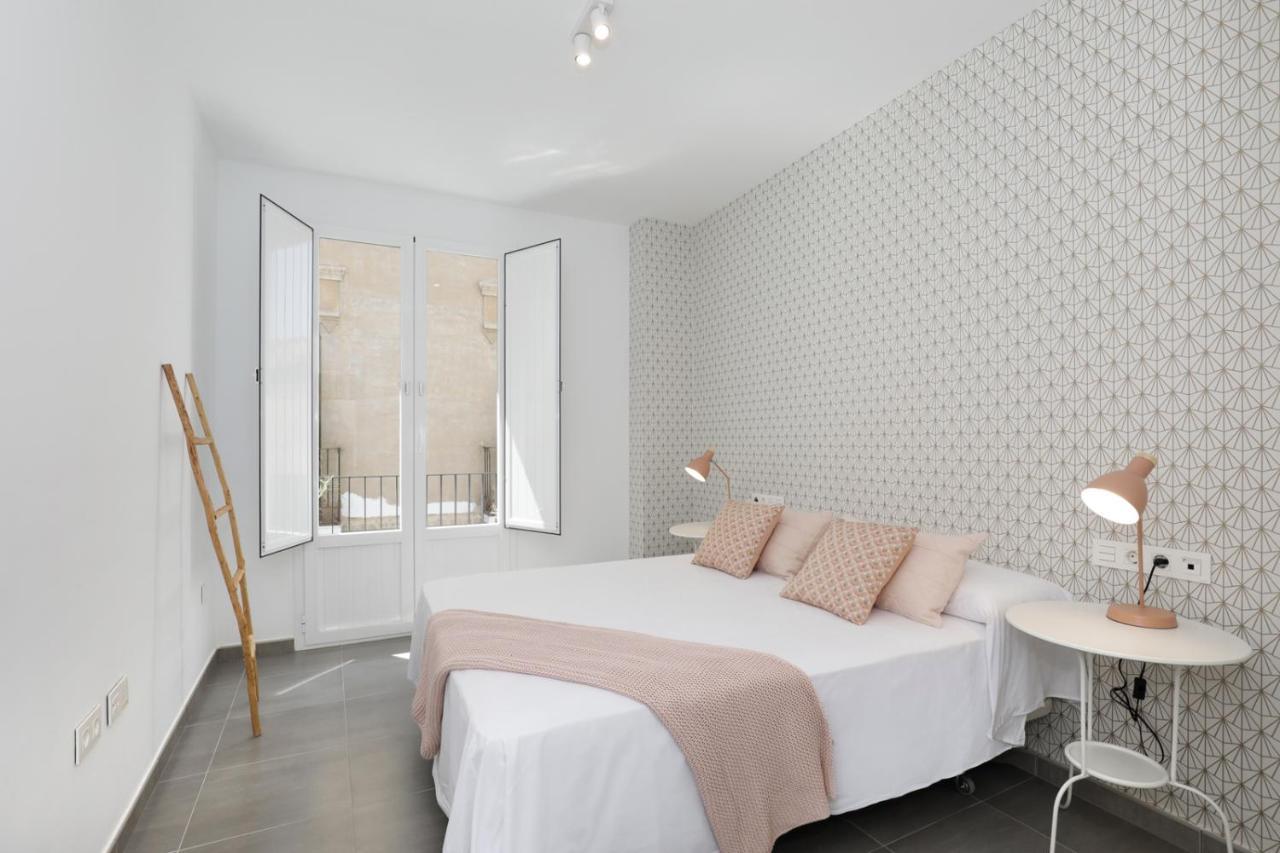 Hi Room - Smart Apartments - He 1 Granada Exterior photo